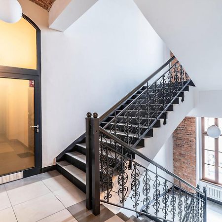Apartament Z Osobna Sypialnia W Pieknej Kamienicy W Centrum Vratislav Exteriér fotografie